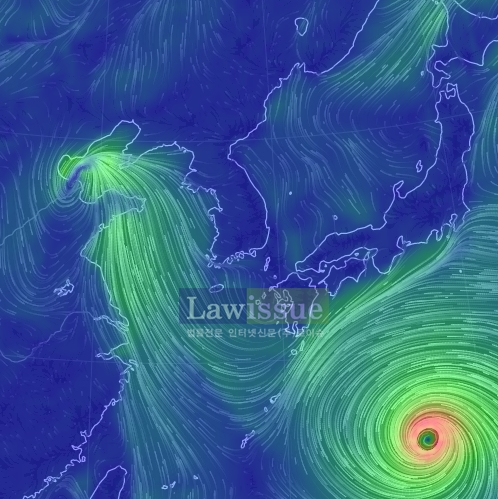 늦출 수 없는 긴장감...태풍 서서히 북상중, 기상청에 쏠리는 이목