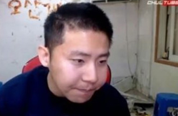 철구, 작심한 듯 내뱉은 비속어...돌이킬수 없는 말들