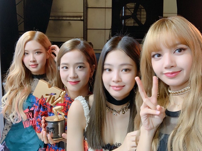 블랙핑크, MTV VMAJ '최우수 댄스 비디오상' 수상