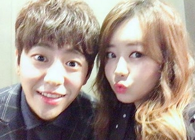 '서로 얼굴 맞대고 흐믓'...베니, 깨알이 그대로 쏟아지는