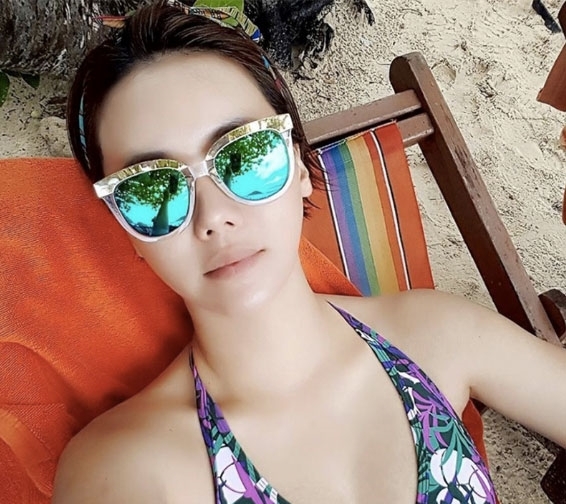 이른 아침까지 뜨거운 감자...박잎선, 우윳빛 피부 속 고혹美 '그저 부러울 수 밖에'