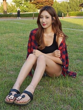 '바람에 날아갈 듯'...예정화, 예가늠할수 없는 부러질 듯 여리여리