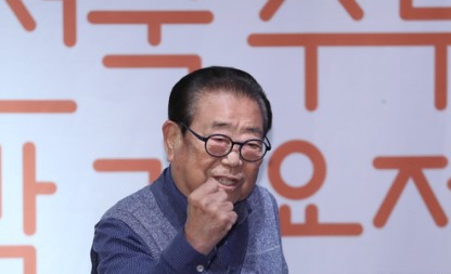 '식지 않는 웅장한 목소리'...송해, 나이 아흔이 넘었지만 여전