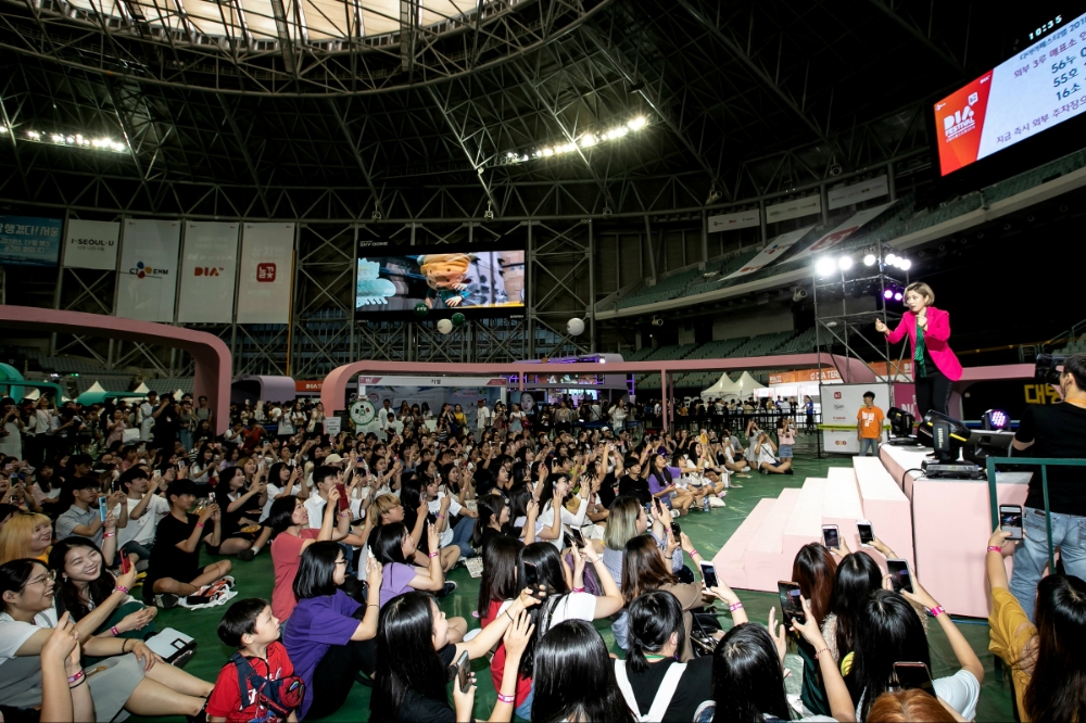 CJ ENM 다이아 티비 "인기 창작자 성공 비결 ‘주2회 이상 콘텐츠 업로드’"