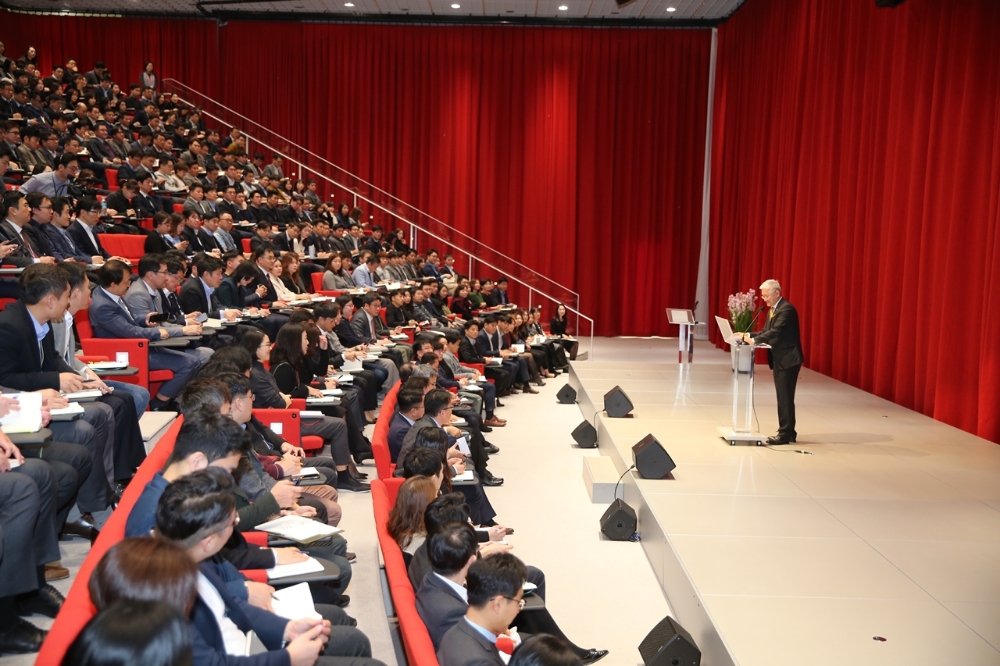 아모레퍼시픽그룹 2019년 경영방침 ‘변화를 즐기자’로 선정