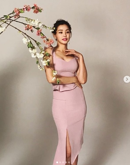 이하늬 팔색조 매력을 뽐내고 있다 / 출처 : instagram