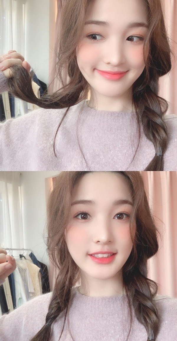 ‘율희’가 이목을 사로 잡는다 / 출처 에스엔에스