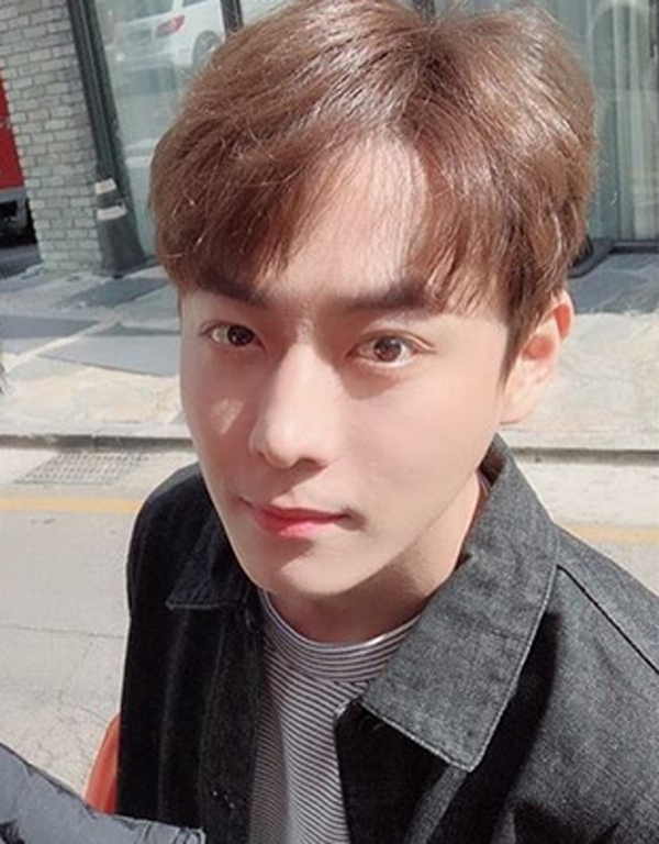 윤주빈이 이날 하루동안 대중들의 관심사로 급부상하고 있다 / 출처 에스엔에스