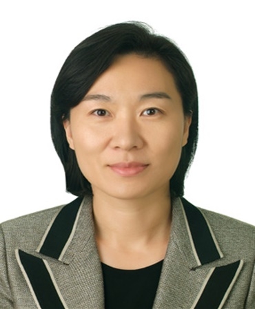 국세청 납세자보호관에 임명된 김영순 인하대 로스쿨 교수.(사진제공=국세청)