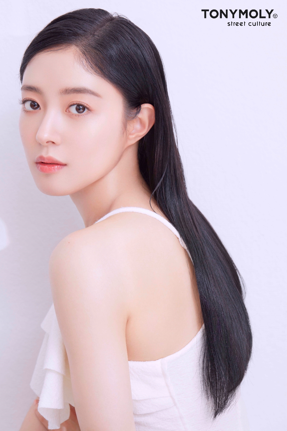 이세영 화보 이미지.(사진=토니모리)