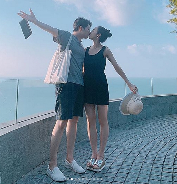 이사강-론, 두 사람이 연일 만인의 지대한 관심을 받는다 / 출처 에스엔에스