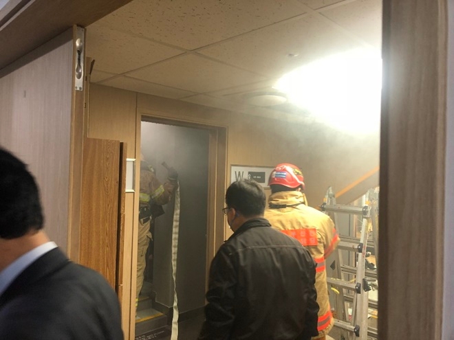 원인불상 화재가 발생.(사진제공=부산경찰청)