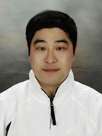 여성을 납치한 차량을 추격전 끝에 붙잡은 퀵서비스 기사 서상현씨(29). 사진=LG