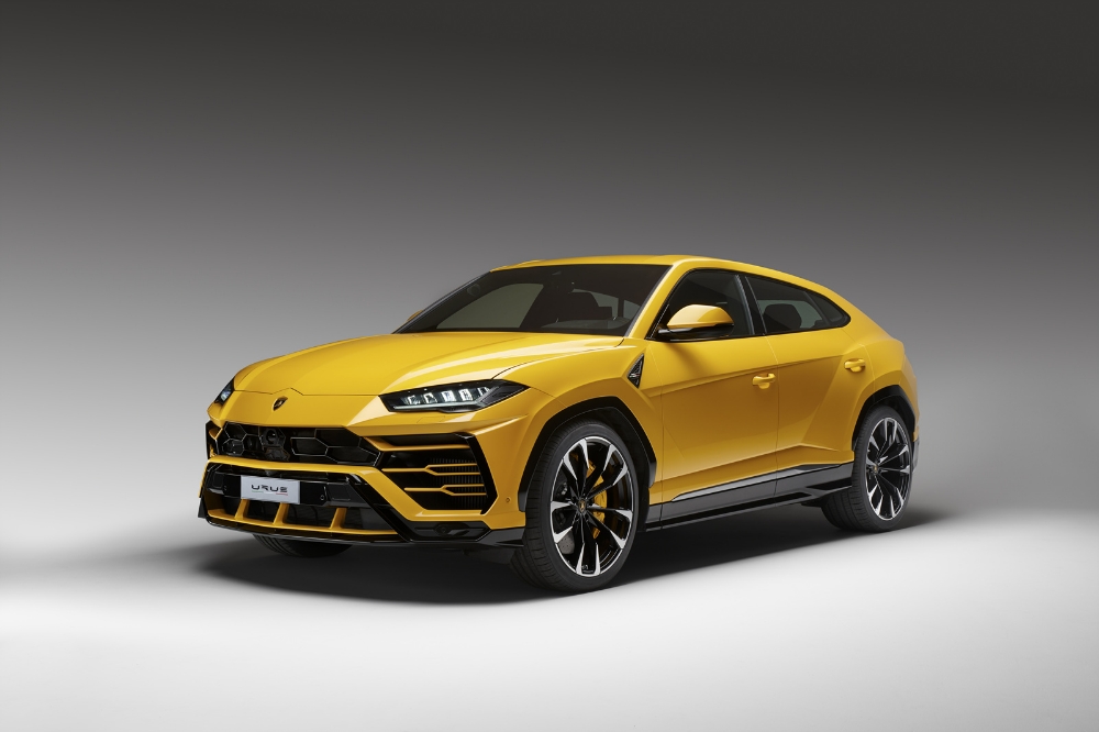 람보르기니 우루스 외관.