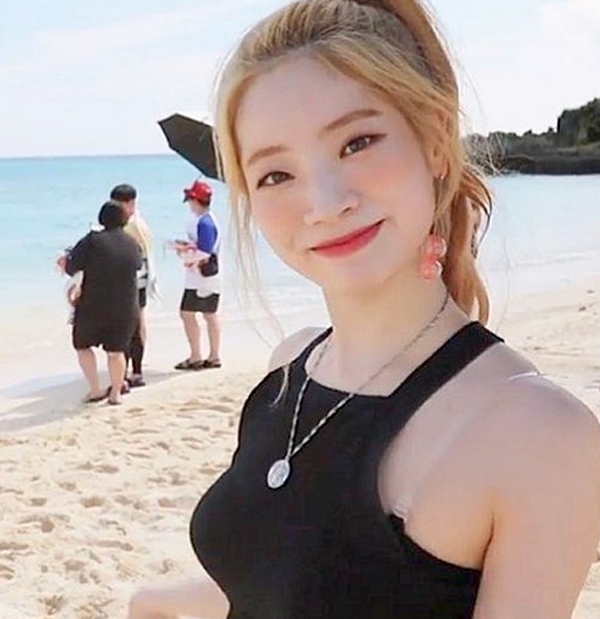 ‘다현생일축하해’를 담은 팬들의 움직임이 남다른 하루다 / 출처 에스엔에스화면