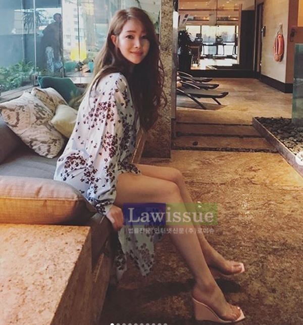 주아민, 가녀린 다리라인...인형같은 미모까지