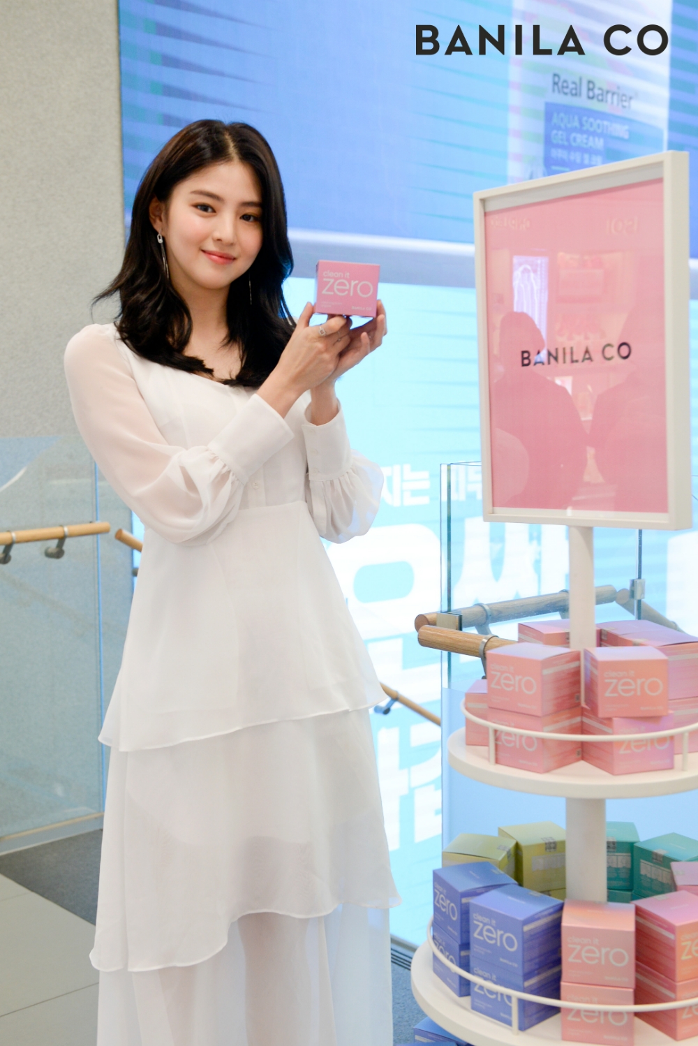 바닐라코, 올리브영 론칭 기념 배우 한소희와 뷰티 클래스 개최