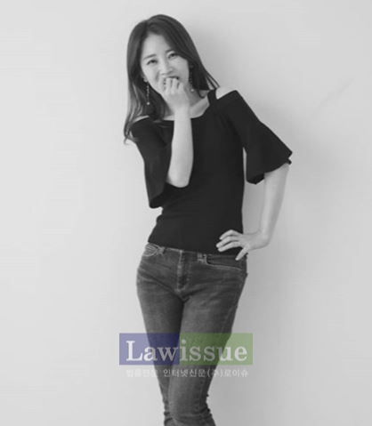 김혜지 아나운서, 가녀린 쇄골라인...청초미로 똘똘무장