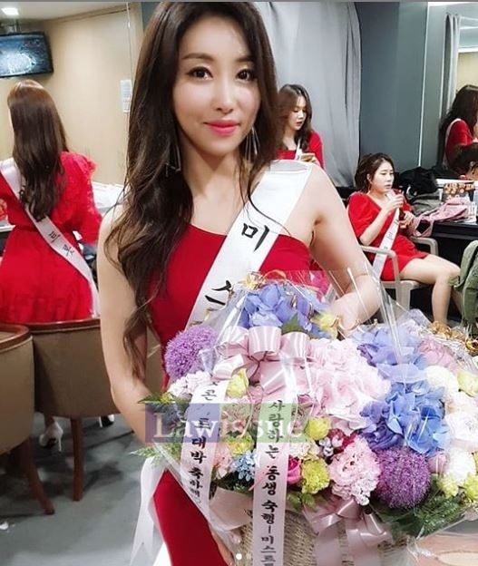 숙행, 우윳빛 피부까지...강렬한 고혹미