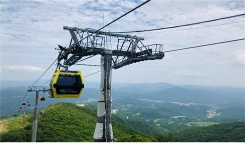 오투리조트 관광 곤도라.(사진=부영그룹)