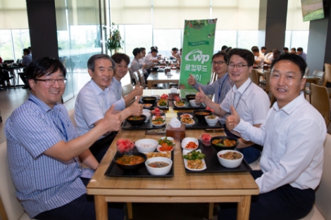 서부발전과 태안군이 함께한 'WP 로컬푸드 Day' 행사 현장사진. 사진=서부발전