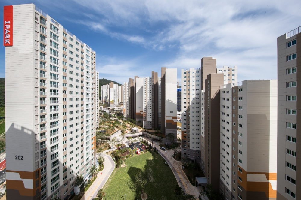 눈길잡는 ‘거제2차 아이파크’ 지역 랜드마크로 부상