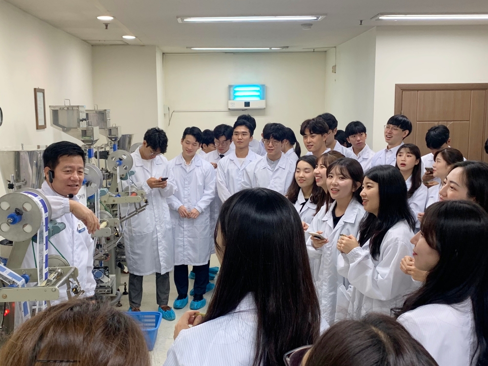 자생한방병원, 전국 한의대 4학년생 대상 병원·원외탕전실 견학 진행