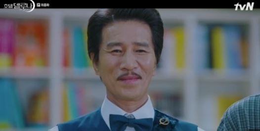 갑작스레 관심 폭주...김시익, 그의 드러난 실체