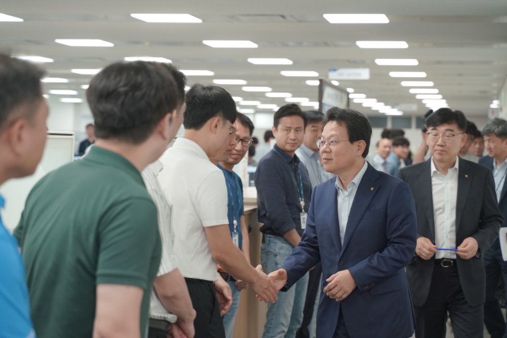 NH농협금융 김광수 회장, 연휴 IT부문 비상대응체계 점검