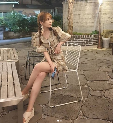 ‘허영지’가 이날 하루 만인의 무한 스포트라이트를 받고 있다 / 출처 에스엔에스