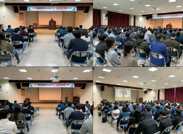 외부강사를 초청해 음주예방교육을 하고있다.(사진제공=부산남부경찰서)