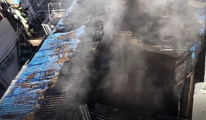 화재현장.(사진제공=동래소방서)