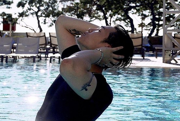 ‘하동연’이 이날 하루 대중들의 집중 스포트라이트를 받고 있다 / 출처 에스엔에스