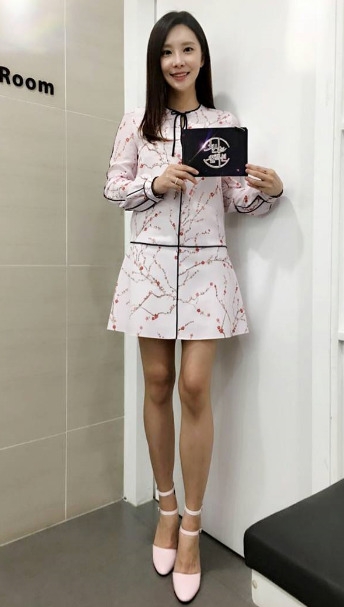 ‘지주연’이 이날 하루 이목을 사로 잡고 있다 / 출처 에스엔에스