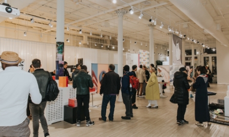 지난 4일 오후 5시(현지시간) 더 셀렉츠에서 ‘더 셀렉츠X카바’ 콜라보 전시의 오프닝 행사가 열렸다. 사진=콘진원