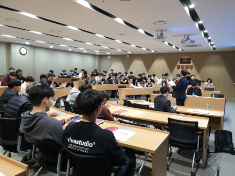 한국철강협회 강구조센터는 강구조 전문인력 양성을 위한 '14기 한국스틸건축학교' 2차 교육을 7일 고려대학교에서 실시했다. 사진=철강협회