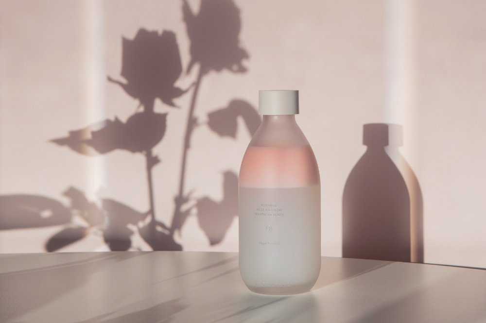 아로마티카 ‘리바이빙 로즈 인퓨전 트리트먼트 토너’ 출시