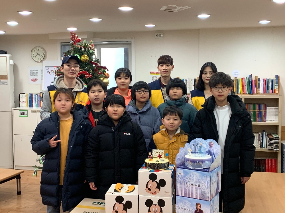 CJ푸드빌, 지역아동센터 찾아 전통놀이 체험교실 열어