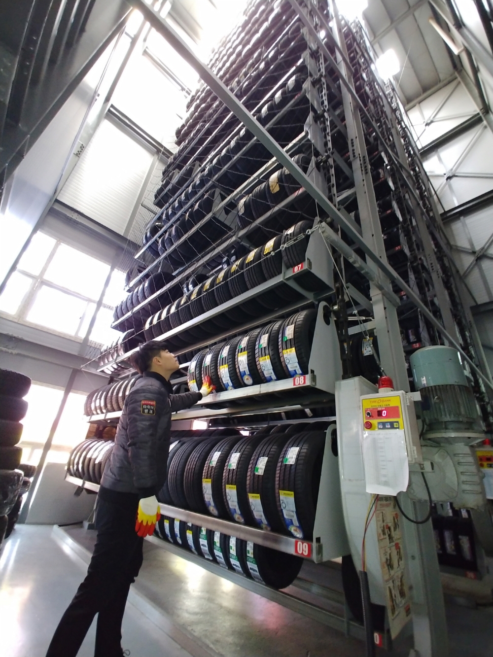 타이어뱅크 타이어 호텔.