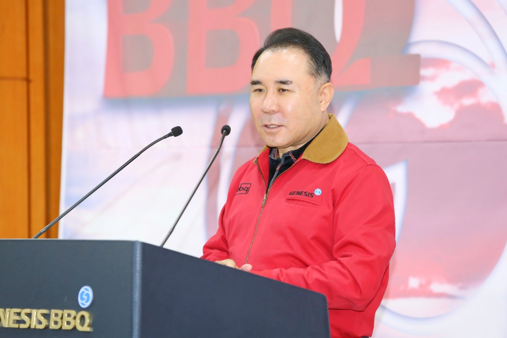BBQ 윤홍근회장, 예비 패밀리 기초교육과정수료식 주관
