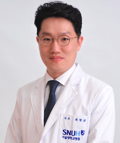 서울대학교병원 감염내과 최평균 교수. 사진=서울대병원