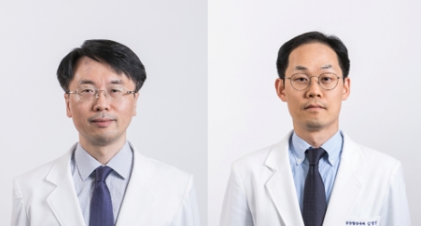 건국대병원 심장혈관내과 김현중 교수(좌), 김범성 교수(우). 사진=건국대병원