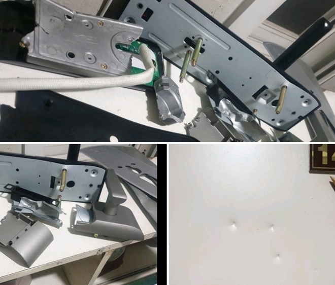 노부부를 데려가기 위해 아파트 출입문을 부순 현장.(사진제공=제보자)