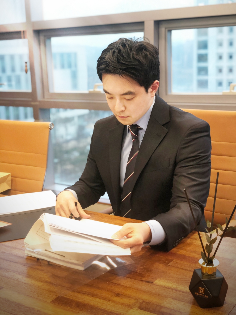 수원 형사전문변호사의 조력 “성범죄, 초기대응부터 끝까지”