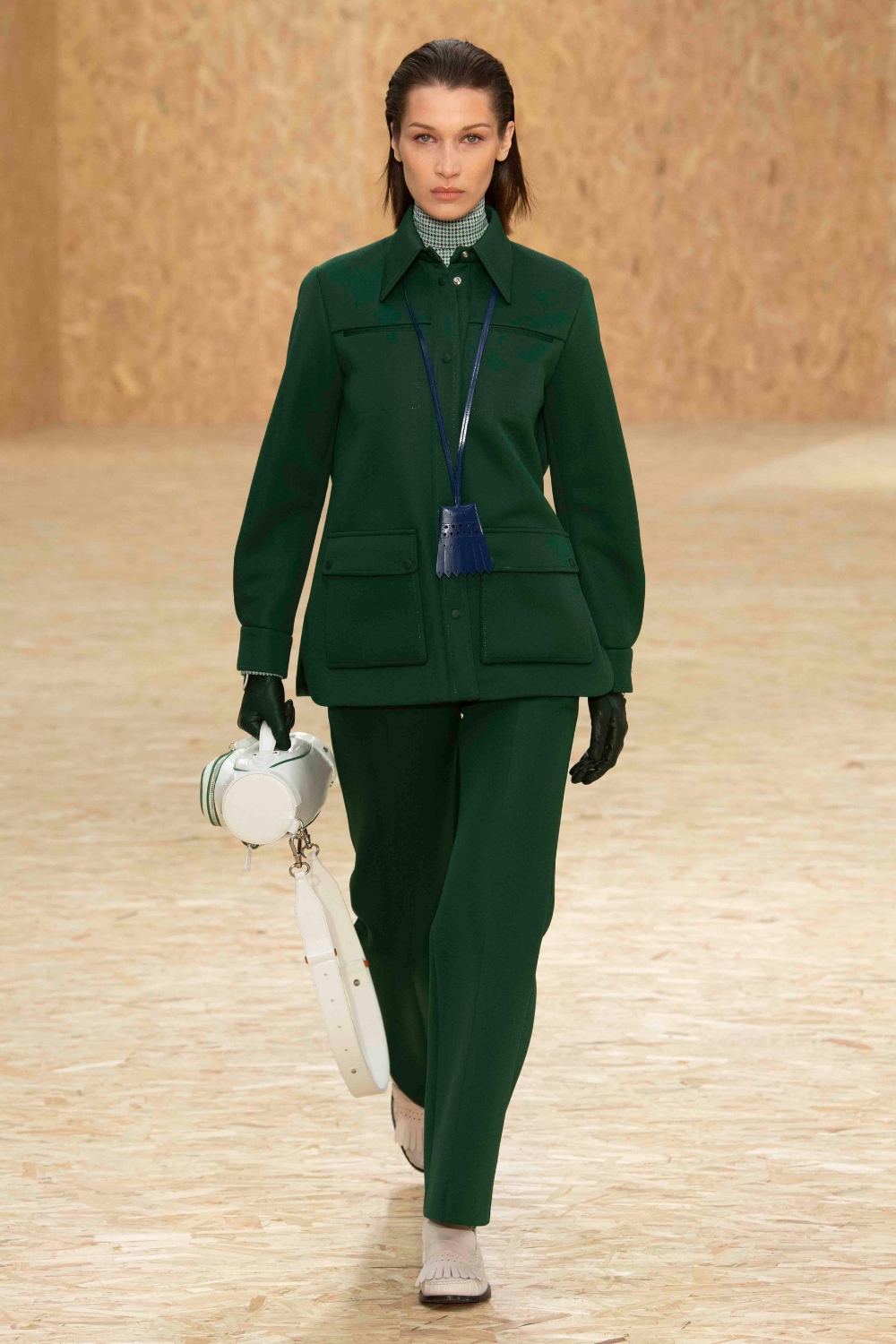 라코스테 AW20 파리 패션쇼, 브랜드의 프렌치 헤리티지 넘나드는 ‘퓨처 클래식’ 선보여