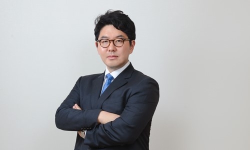 떠오르는 ‘그루밍 성범죄’, 미성년자성폭행에 대처하려면