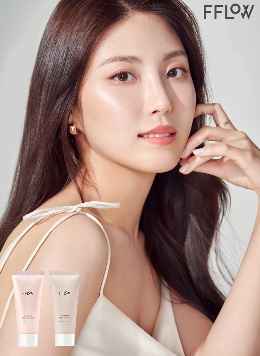 애경산업, 플로우 선 톤업 베이스 2종 출시