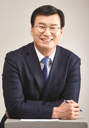 거제시 국회의원 예비후보 문상모.(사진제공=더불어민주당 문상모 예비후보 선대본)