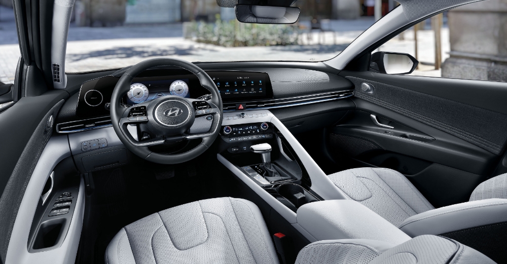 올 뉴 아반떼 실내.(사진=현대자동차)
