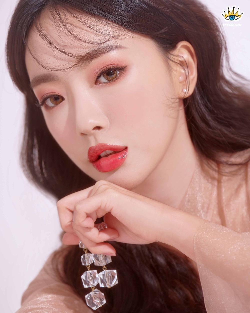 아이크라운, 신제품 아이 팔레트 ‘듀잇 팔레트’ 출시